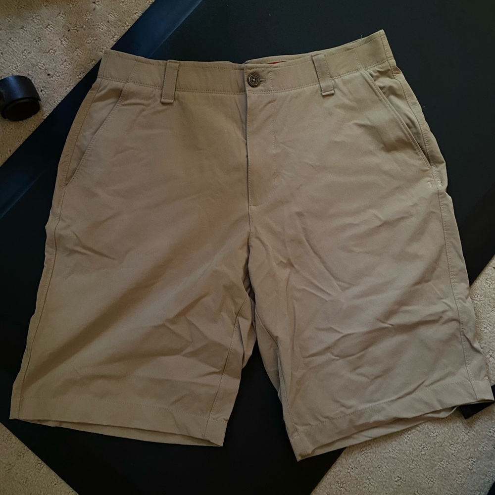 Under Armour Golf Shorts. Khaki. 34 inch waist.